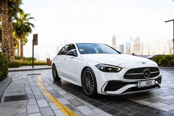 Mercedes C200