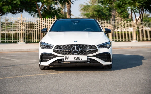 Mercedes CLA200