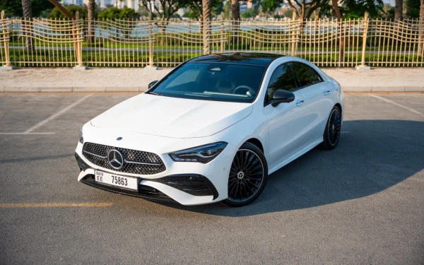 Mercedes CLA200