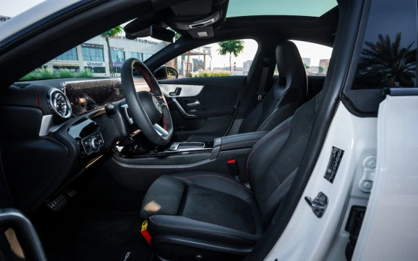 White Mercedes CLA200 Photo 10
