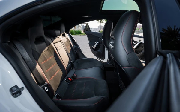 White Mercedes CLA200 Photo 15