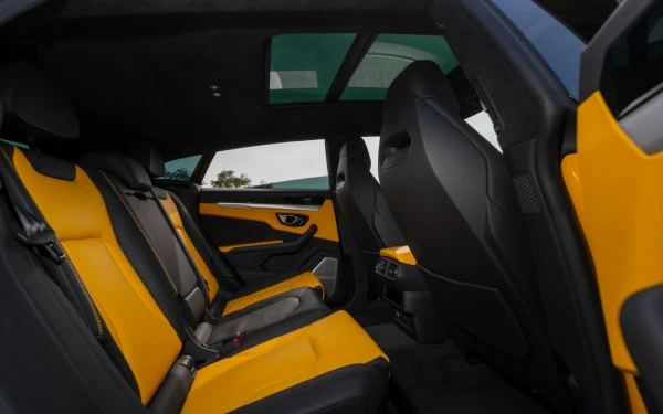 Yellow Lamborghini Urus Photo 25