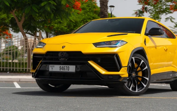 Yellow Lamborghini Urus Photo 6