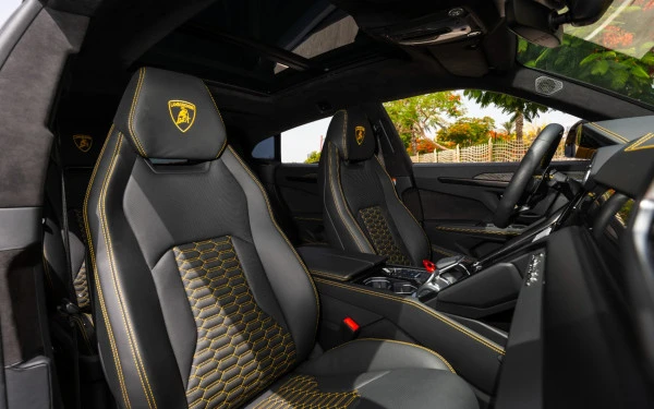 Yellow Lamborghini Urus Photo 17