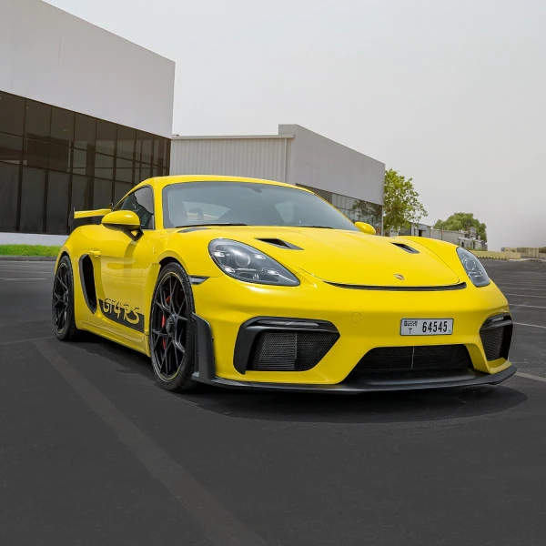 Yellow Porsche GT4 RS Photo 5